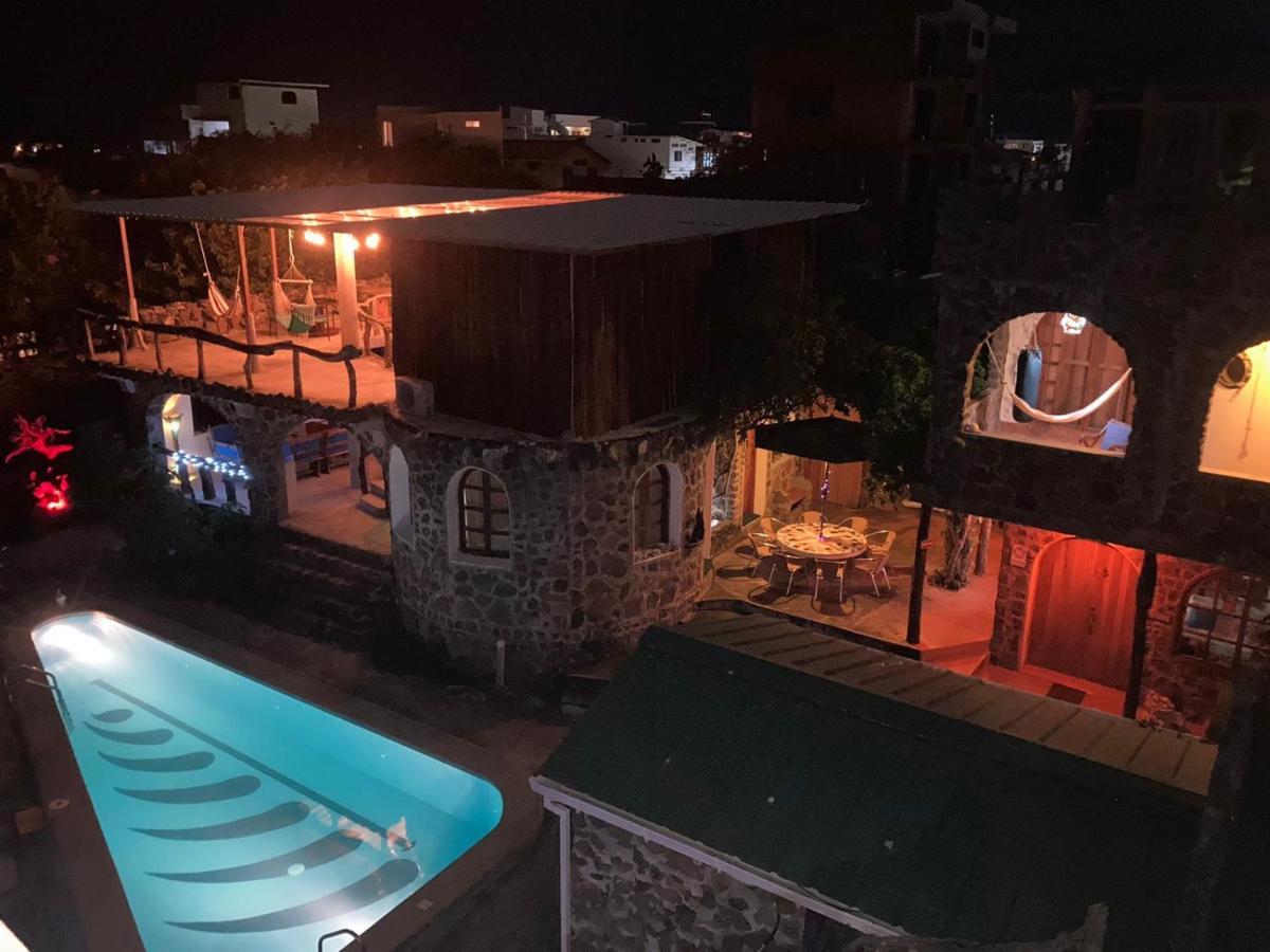 La Fortaleza De Haro Puerto Ayora  Exteriör bild
